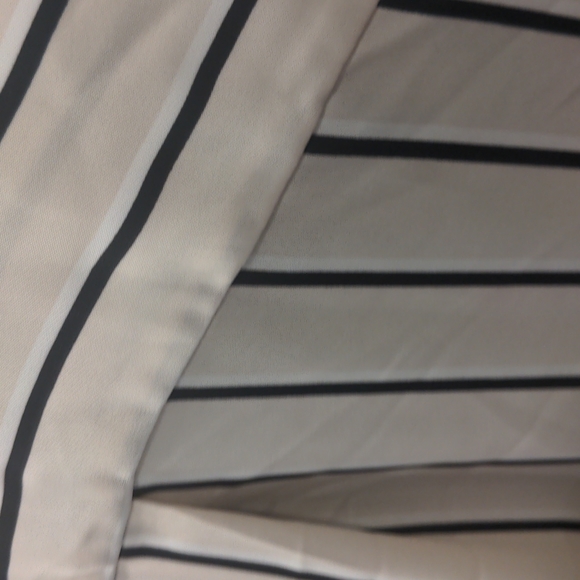 H&M - Picture 3 of 7